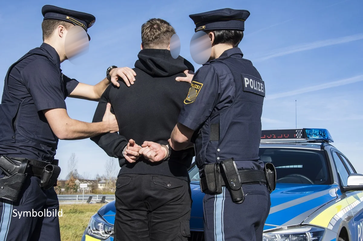 Angriff auf Polizeibeamte