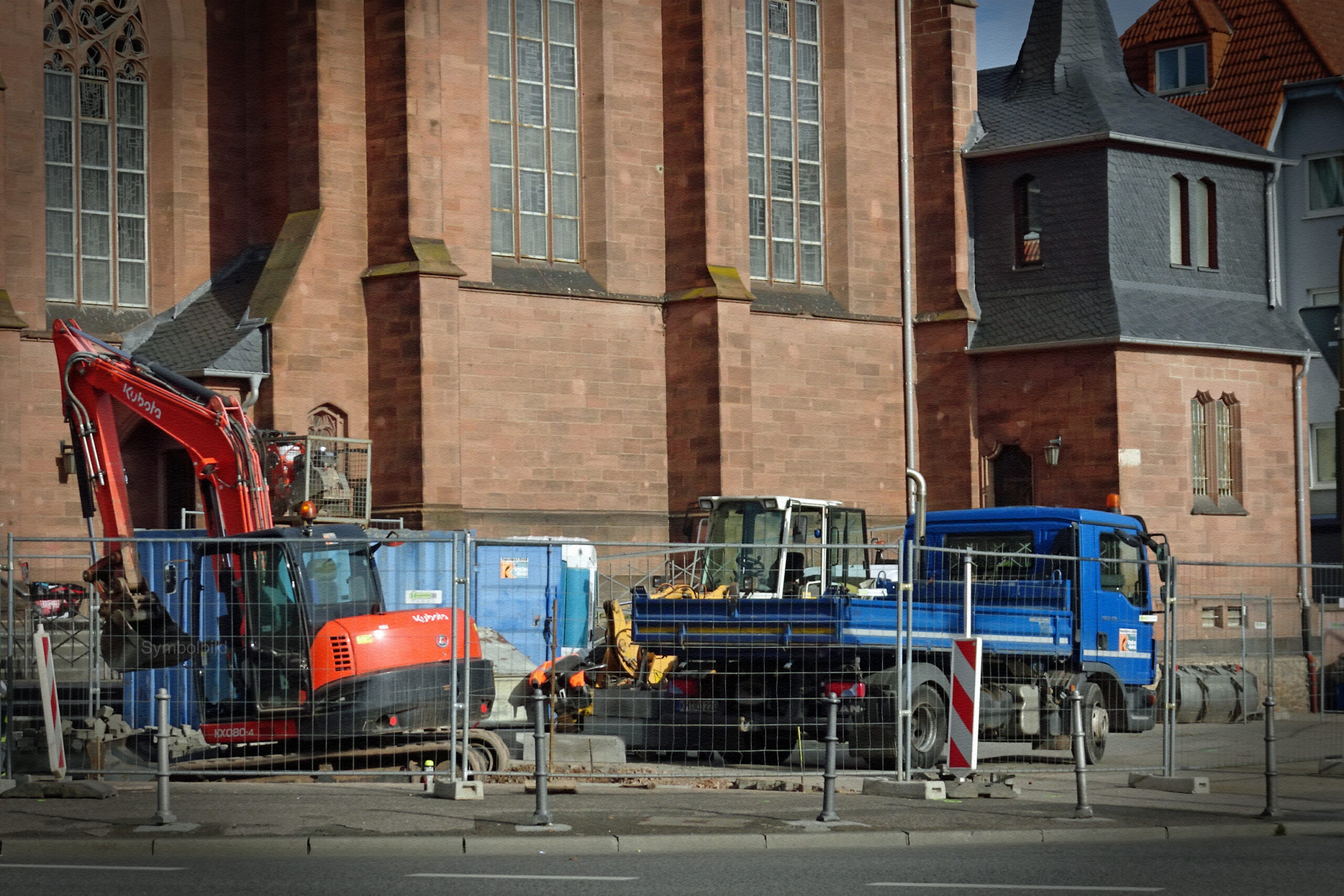 Bad Kreuznach: Bauarbeiten am Vorplatz der Heilig-Kreuz-Kirche haben begonnen
